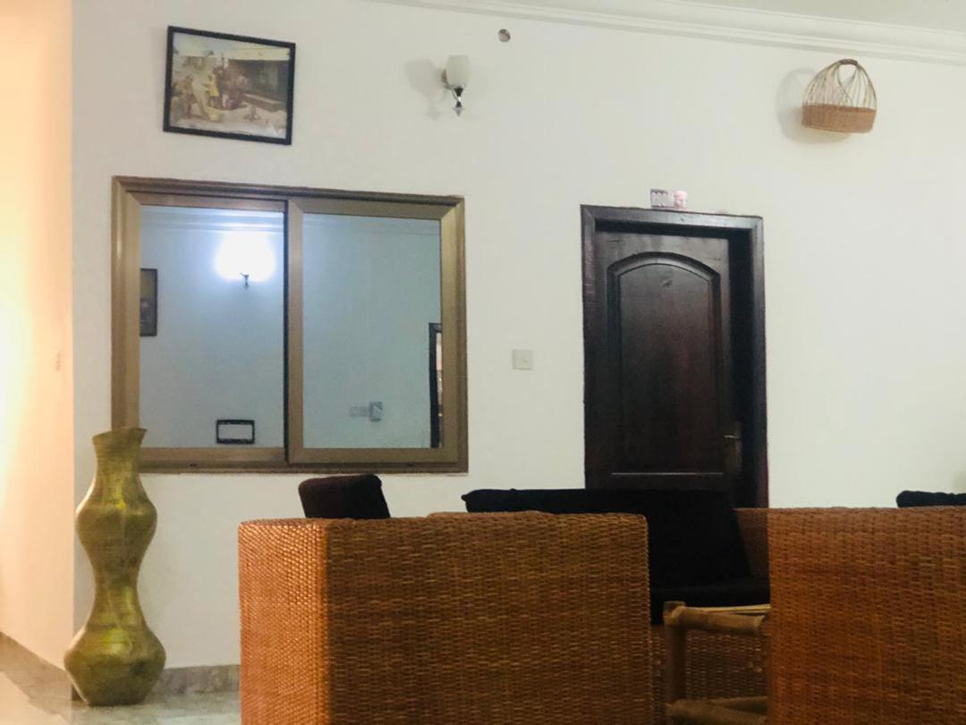 Nana'S Holiday Let Adenta Ngoại thất bức ảnh