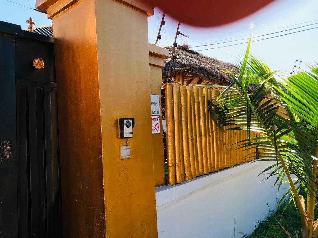 Nana'S Holiday Let Adenta Ngoại thất bức ảnh