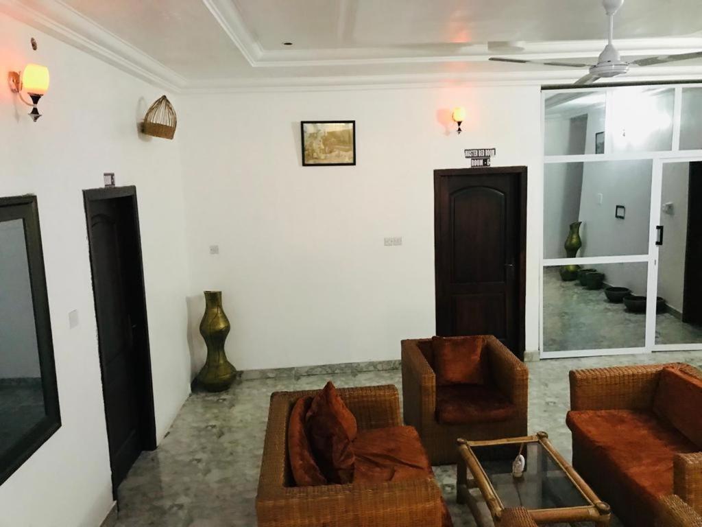 Nana'S Holiday Let Adenta Ngoại thất bức ảnh