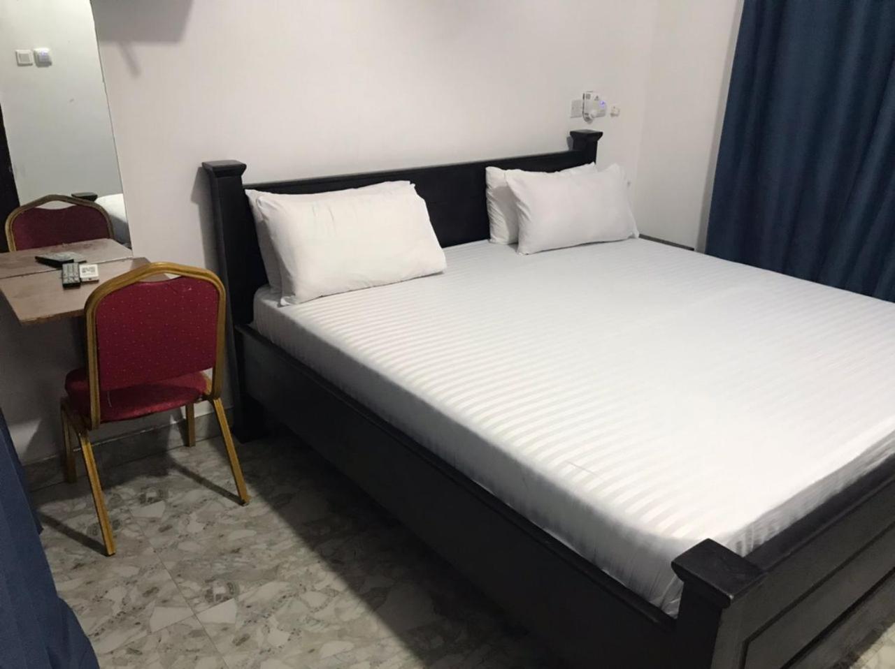 Nana'S Holiday Let Adenta Ngoại thất bức ảnh