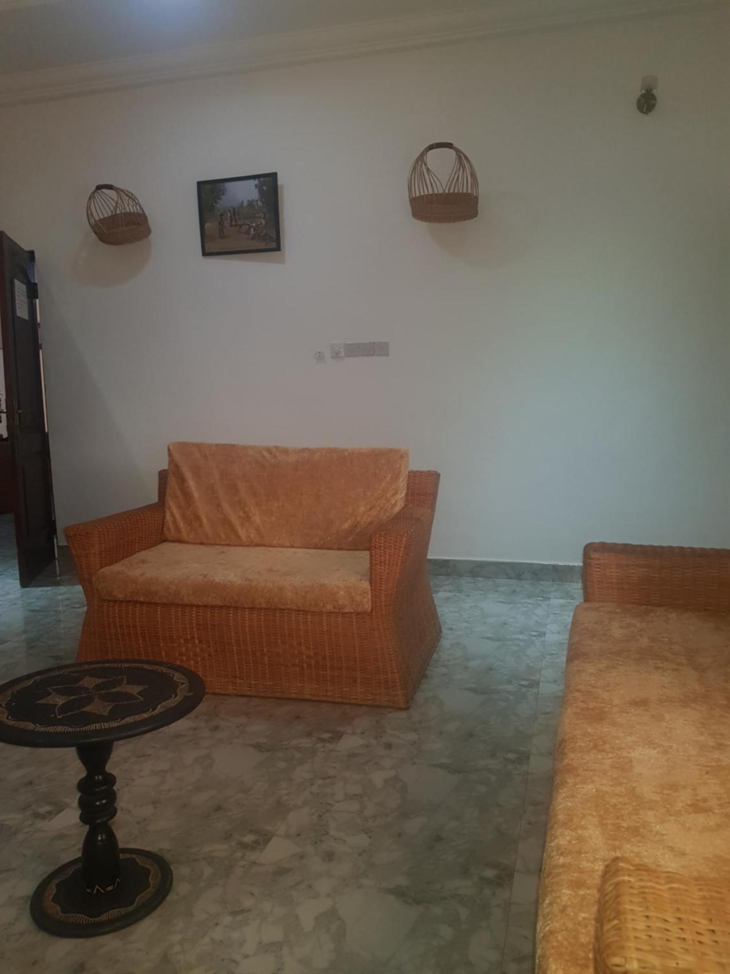 Nana'S Holiday Let Adenta Ngoại thất bức ảnh